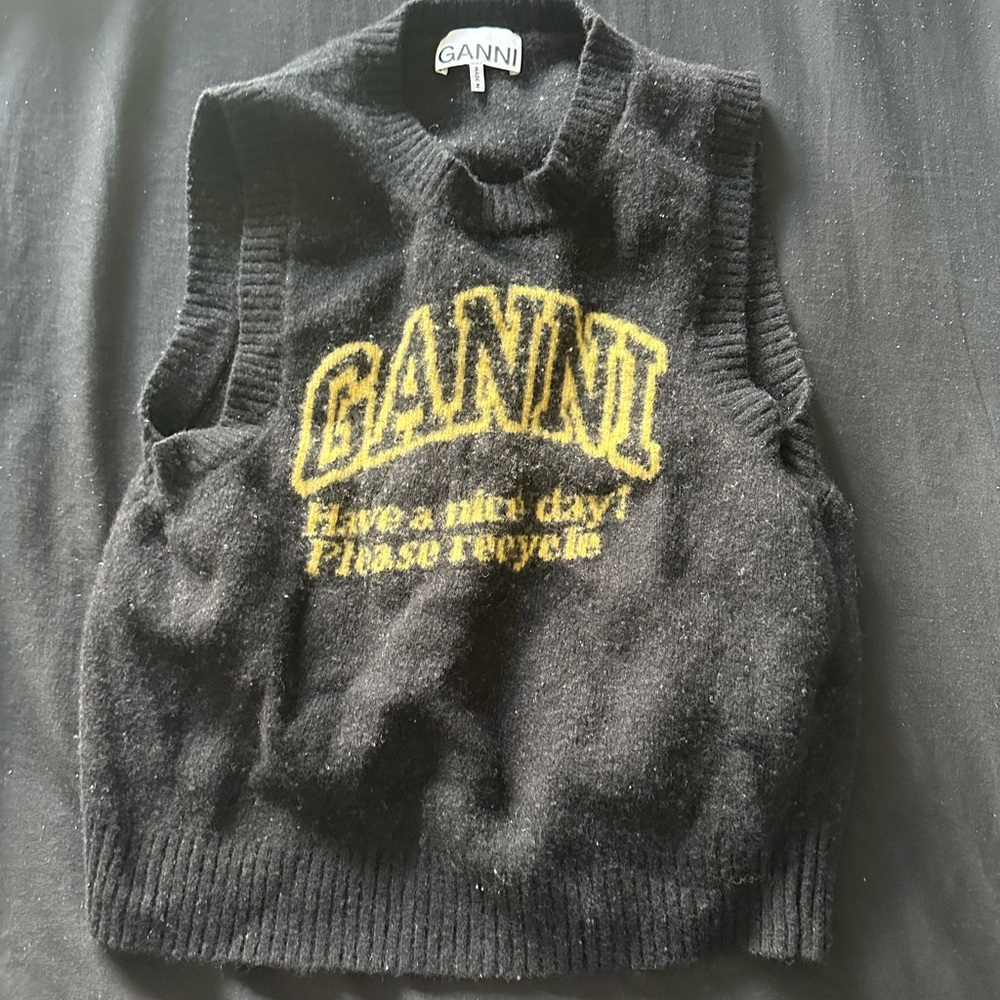 Ganni Black and Yellow Crewneck Sweater Vest